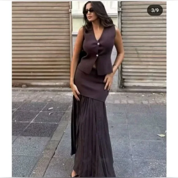 Zara Set - Picture 4 of 16